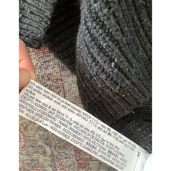 ZARA 2T Wool Blend Crew Neck Grey Toddler Sweater - Picture 4 of 4